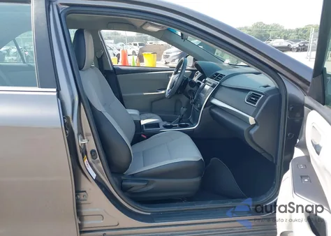 2016 Toyota Camry Se z USA, uszkodzony, nr VIN 4T1BF1FK2GU256242